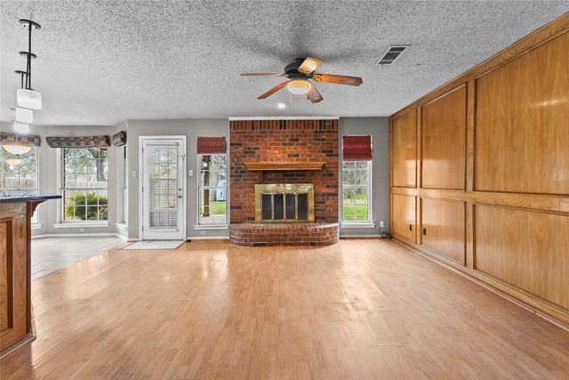 4914 Creekridge Lane, Garland, TX 75043