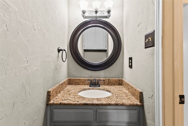 4914 Creekridge Lane, Garland, TX 75043