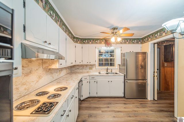 98 Sanderson Road, Mayfield, KY 42066