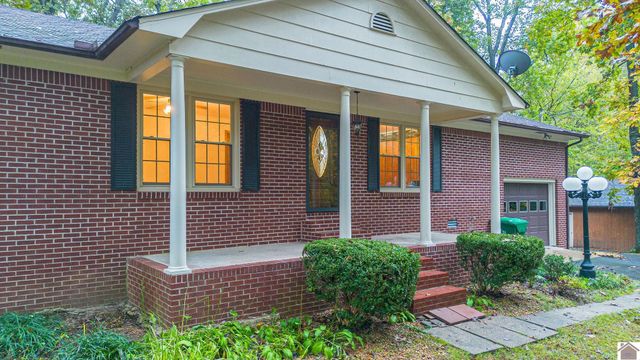 98 Sanderson Road, Mayfield, KY 42066