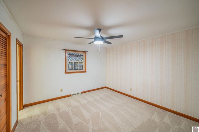 98 Sanderson Road, Mayfield, KY 42066