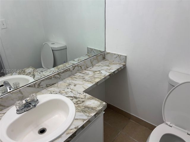 2017 NW 46th Ave A308, Lauderhill, FL 33313