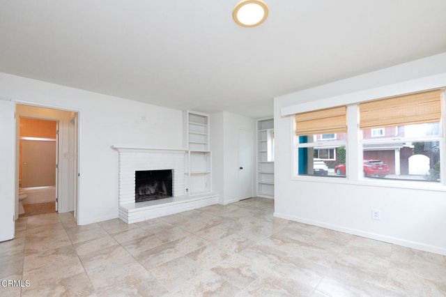 136 Oxnard Avenue, Oxnard, CA 93035
