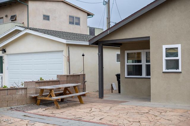136 Oxnard Avenue, Oxnard, CA 93035