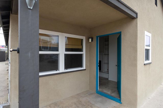 136 Oxnard Avenue, Oxnard, CA 93035
