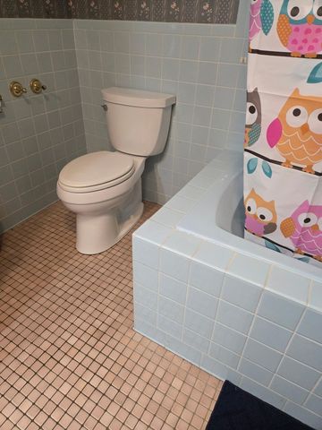 26 Pike Street, Epping, NH 03042