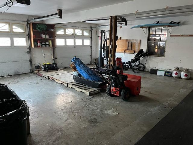 26 Pike Street, Epping, NH 03042