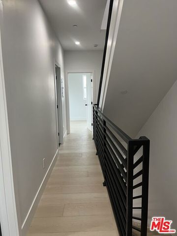 212 E 29th Street 216, Los Angeles, CA 90011