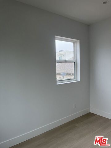212 E 29th Street 216, Los Angeles, CA 90011