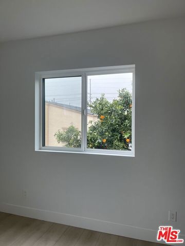 212 E 29th Street 216, Los Angeles, CA 90011