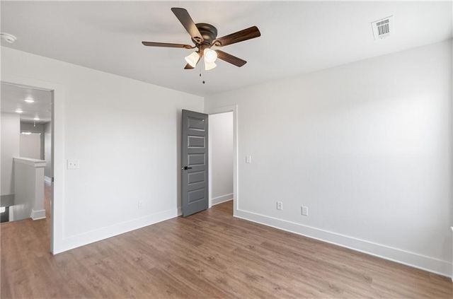 1102 Lockheed Street, Bentonville, AR 72712