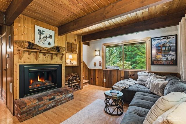 16221 Birch Way E, Greenwater, WA 98022