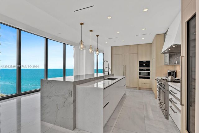 17901 Collins Ave 1801, Sunny Isles Beach, FL 33160