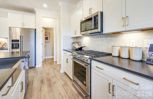 2011 Bayou Trace Drive, Charlotte, NC 28262