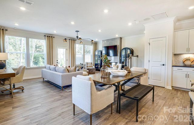 2011 Bayou Trace Drive, Charlotte, NC 28262