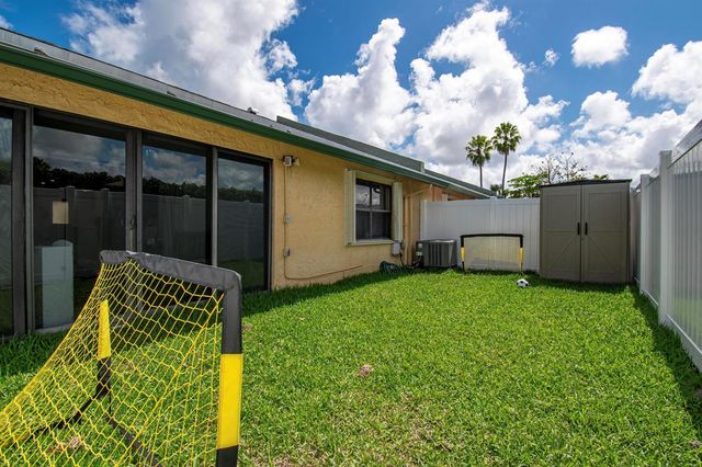 22163 Thomas Terrace, Boca Raton, FL 33433