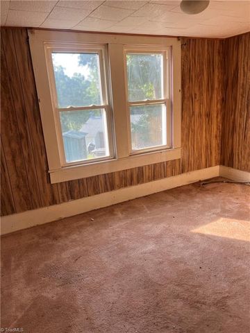 4470 Burton Road, Thomasville, NC 27360