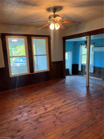 4470 Burton Road, Thomasville, NC 27360