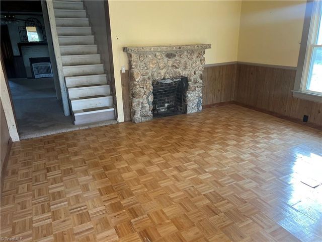 4470 Burton Road, Thomasville, NC 27360