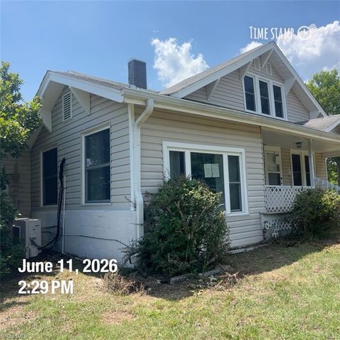 4470 Burton Road, Thomasville, NC 27360