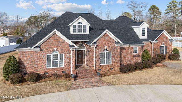 1427 Canter Way, Ayden, NC 28513