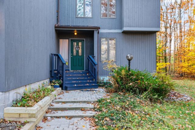 272 Moe Road, Clifton Park, NY 12065