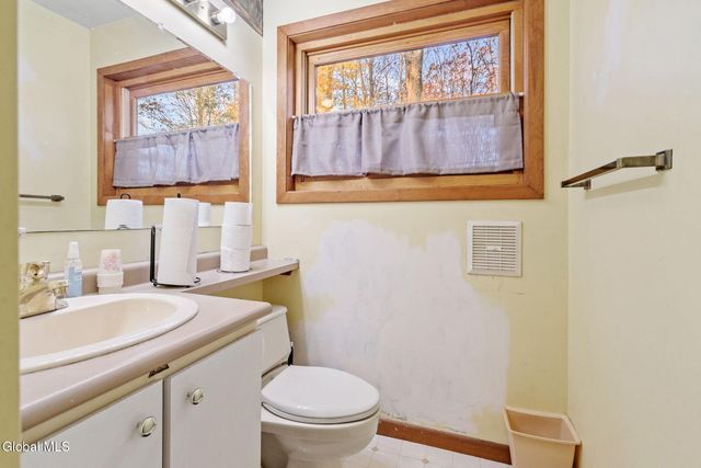 272 Moe Road, Clifton Park, NY 12065