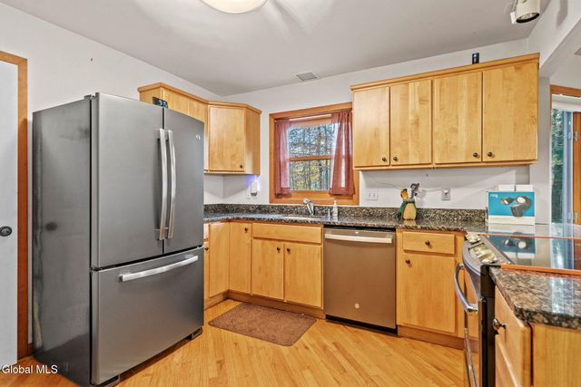 272 Moe Road, Clifton Park, NY 12065