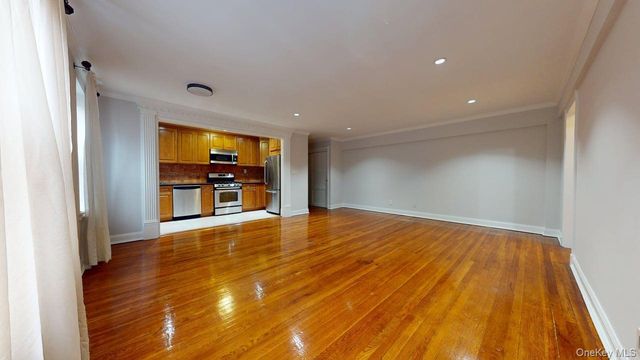 105-15 66TH Road 2F, Forest Hills, NY 11375
