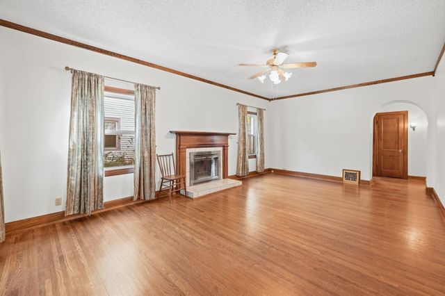 433 S Fern, Wichita, KS 67213