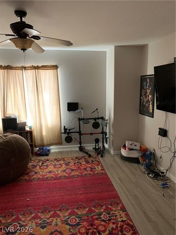 6616 Black Oaks Street, North Las Vegas, NV 89084