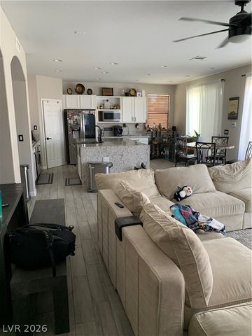 6616 Black Oaks Street, North Las Vegas, NV 89084