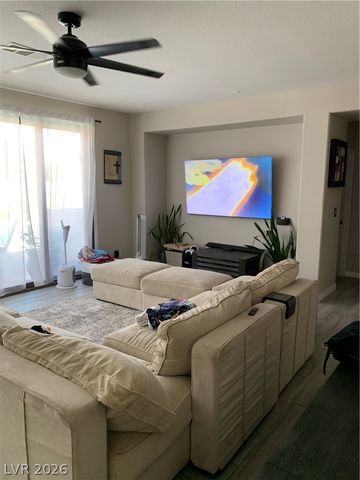 6616 Black Oaks Street, North Las Vegas, NV 89084