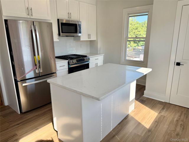 44 Purchase Street 3L, Rye, NY 10580
