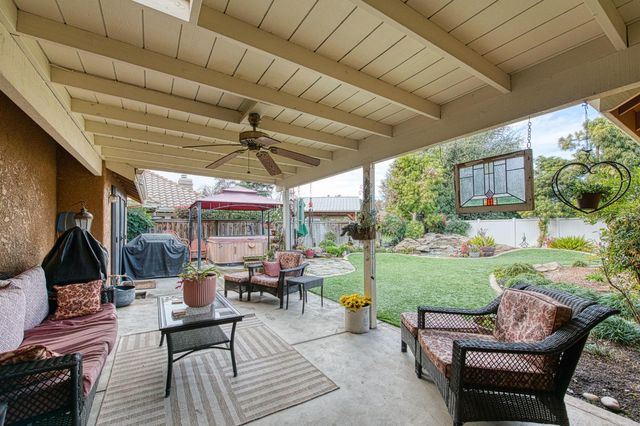 753 Bedford Avenue, Clovis, CA 93611