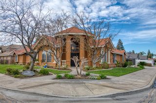 753 Bedford Avenue, Clovis, CA 93611