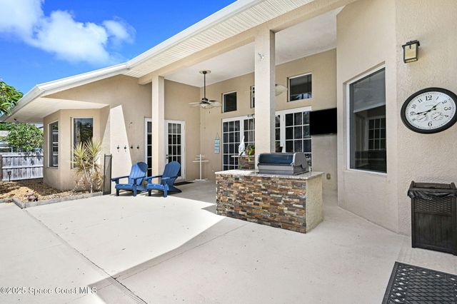 2735 S Courtenay Parkway, Merritt Island, FL 32952