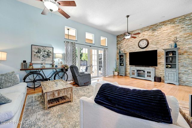 2735 S Courtenay Parkway, Merritt Island, FL 32952