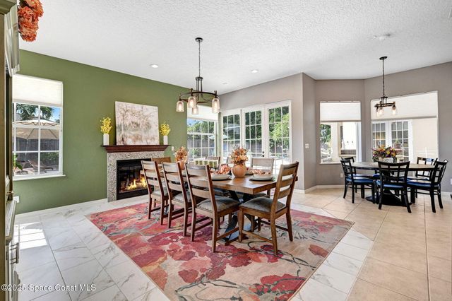 2735 S Courtenay Parkway, Merritt Island, FL 32952