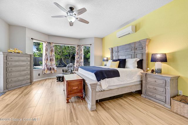 2735 S Courtenay Parkway, Merritt Island, FL 32952