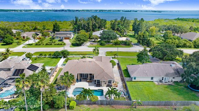 2735 S Courtenay Parkway, Merritt Island, FL 32952
