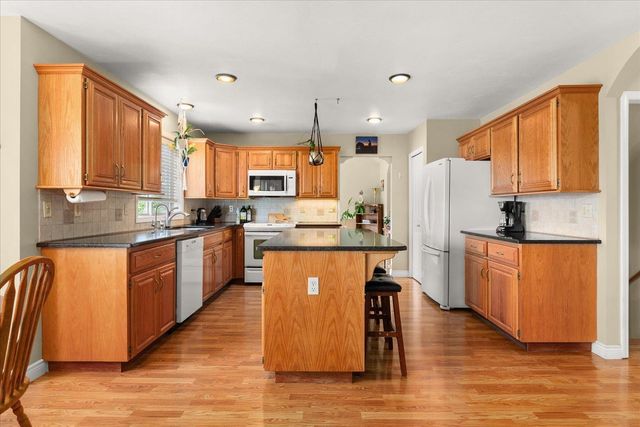 8008 E Gunning Dr, Spokane, WA 99212