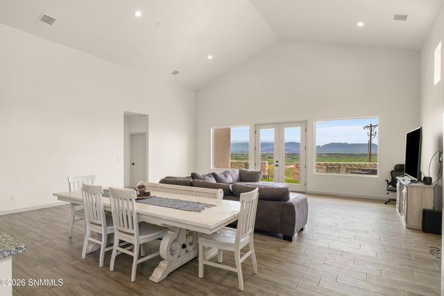 7005 Raasaf Drive, Las Cruces, NM 88005