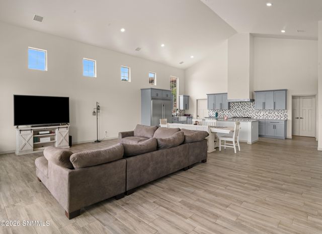 7005 Raasaf Drive, Las Cruces, NM 88005