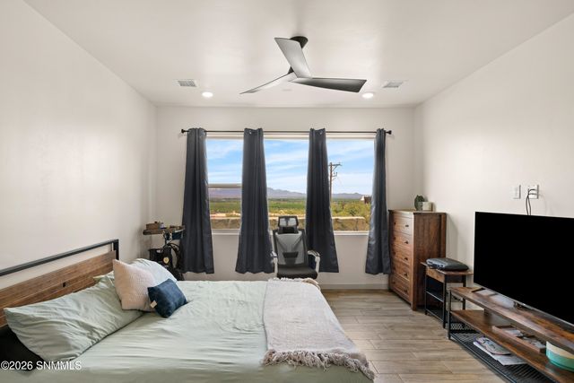 7005 Raasaf Drive, Las Cruces, NM 88005