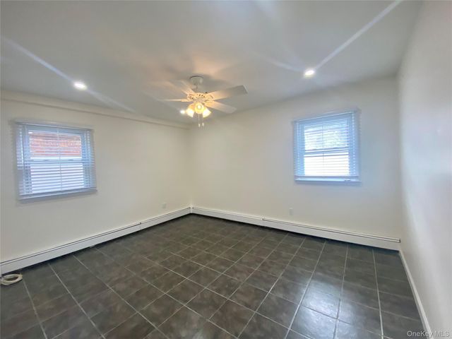 430 E Chester Street main, Long Beach, NY 11561