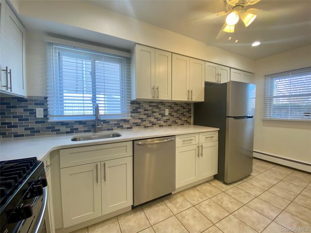 430 E Chester Street main, Long Beach, NY 11561