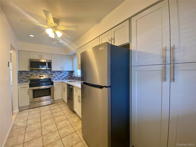 430 E Chester Street main, Long Beach, NY 11561