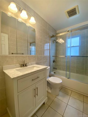 430 E Chester Street main, Long Beach, NY 11561