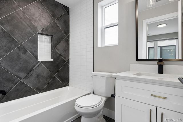 2147 S Bellaire Street, Denver, CO 80222